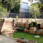 庭への階段でレンガやブロックや石での作り方！ DIYの注意点も